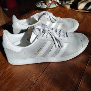 Adidas Gazelle Light Grey Sneakers Men's Size 9